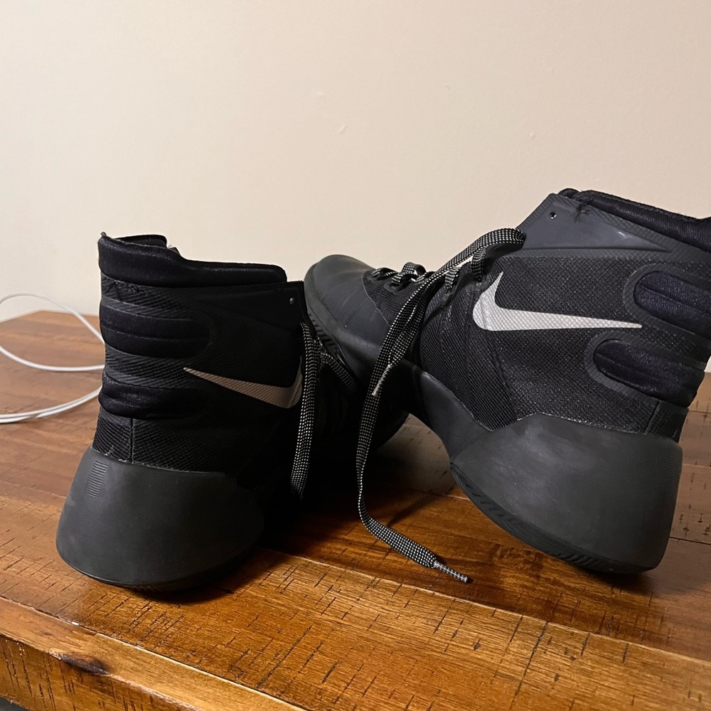 nike hyperdunks 2015